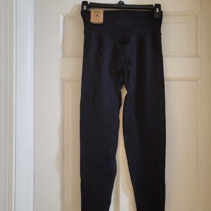 S/P Pink ultimate 7/8 high waist black legging